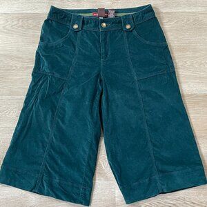 Women's Gaucho Pants Size 6